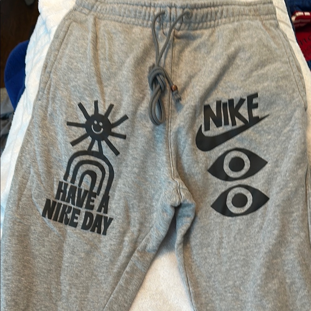 Nike Gray Graphic Sweatpants (joggers)